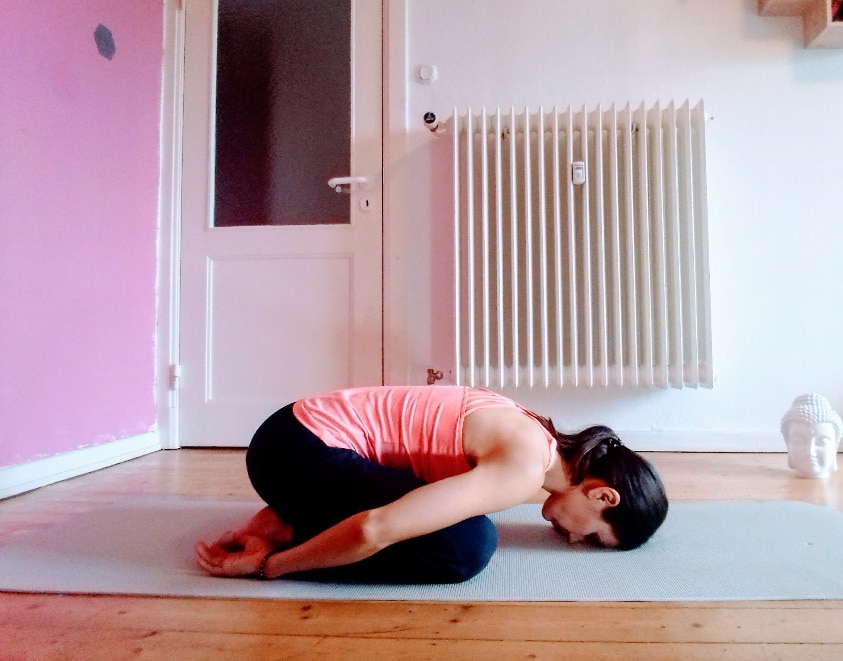 Rückenyoga - Wie Yoga dir bei Rückenschmerzen helfen kann 4